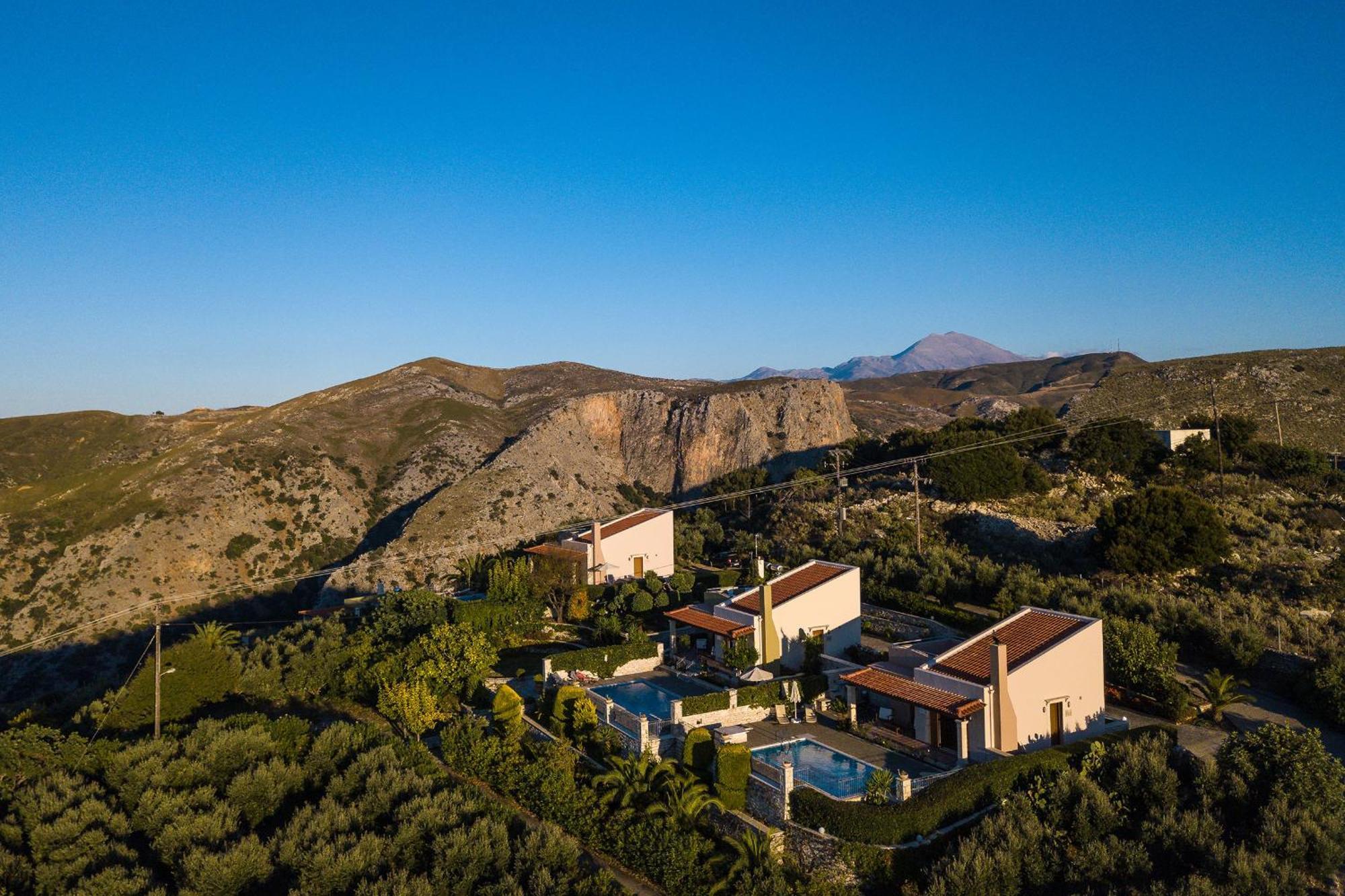 Belvedere Villas Prasiai Exteriör bild